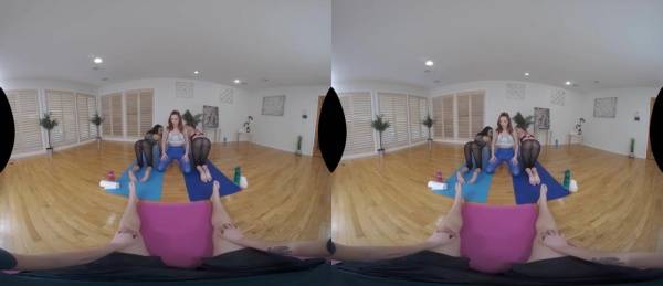 Ashley Lane, Lacy Lennon, Maya Bijou - Naughty America VR on girlzfan.com