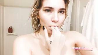 Cloveress Nude Video on girlzfan.com