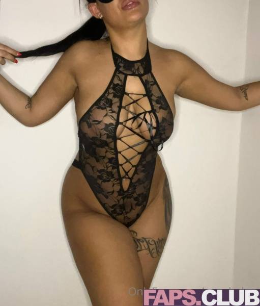 Angybabyx OnlyFans Leaks (18 Photos) on girlzfan.com