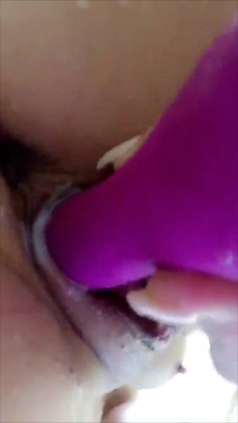 Allison Parker after shower purple dildo pussy mastrubation xxx porn videos on girlzfan.com