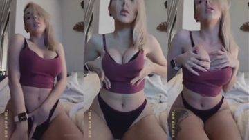 Darshelle Stevens Cosplay Teasing Nude Video Leaked on girlzfan.com