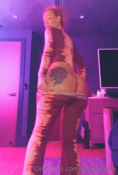 Iggy Azalea Nude Leggings Strip Onlyfans Video Leaked - Usa - Australia on girlzfan.com