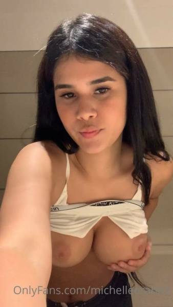 Michelle Rabbit Nude Changing Room Onlyfans Video Leaked - Colombia on www.girlzfan.com