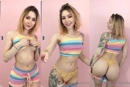 Luxlo Cosplay Yellow Thong Ass Tease Video Leaked on www.girlzfan.com