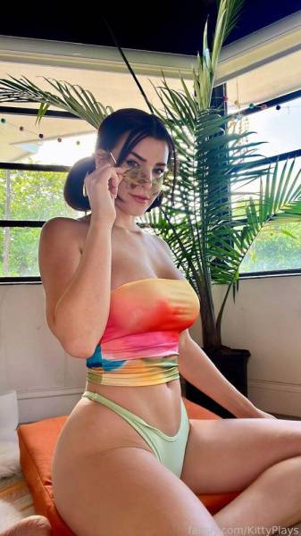 KittyPlays Sexy Colorful Top Thong Fansly Set Leaked on www.girlzfan.com