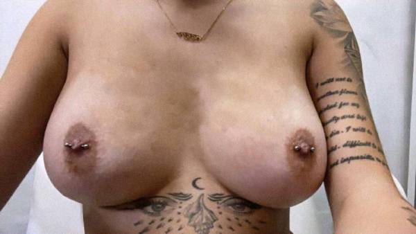 Malu Trevejo Nude Boobs Nipple Shower Onlyfans Set Leaked on www.girlzfan.com